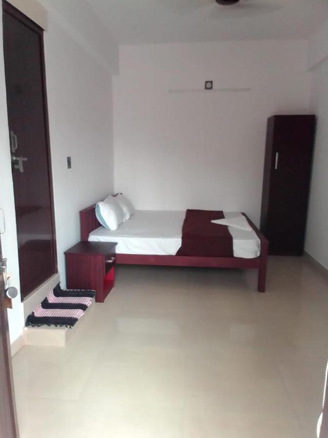 Emirates Residency Hotel Pudunagaram Exterior photo